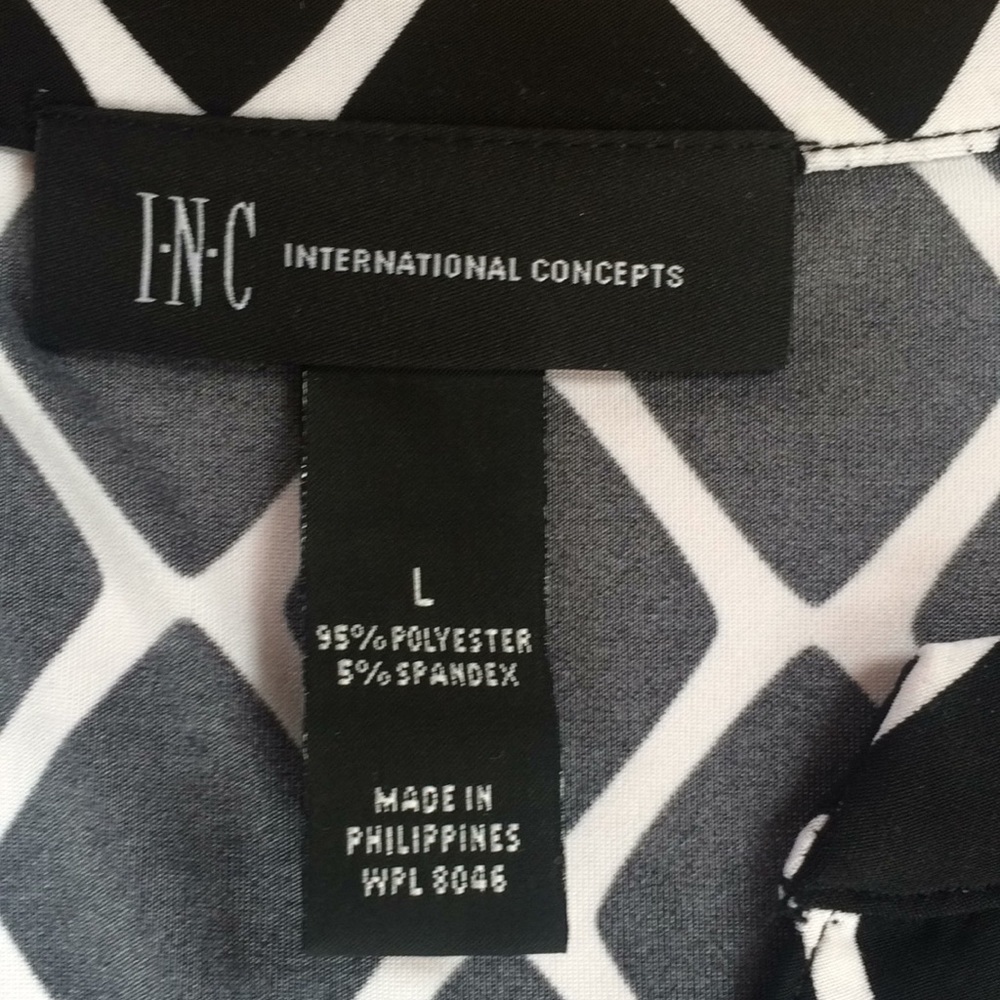 INC V-neck career top - Picture 6 of 8